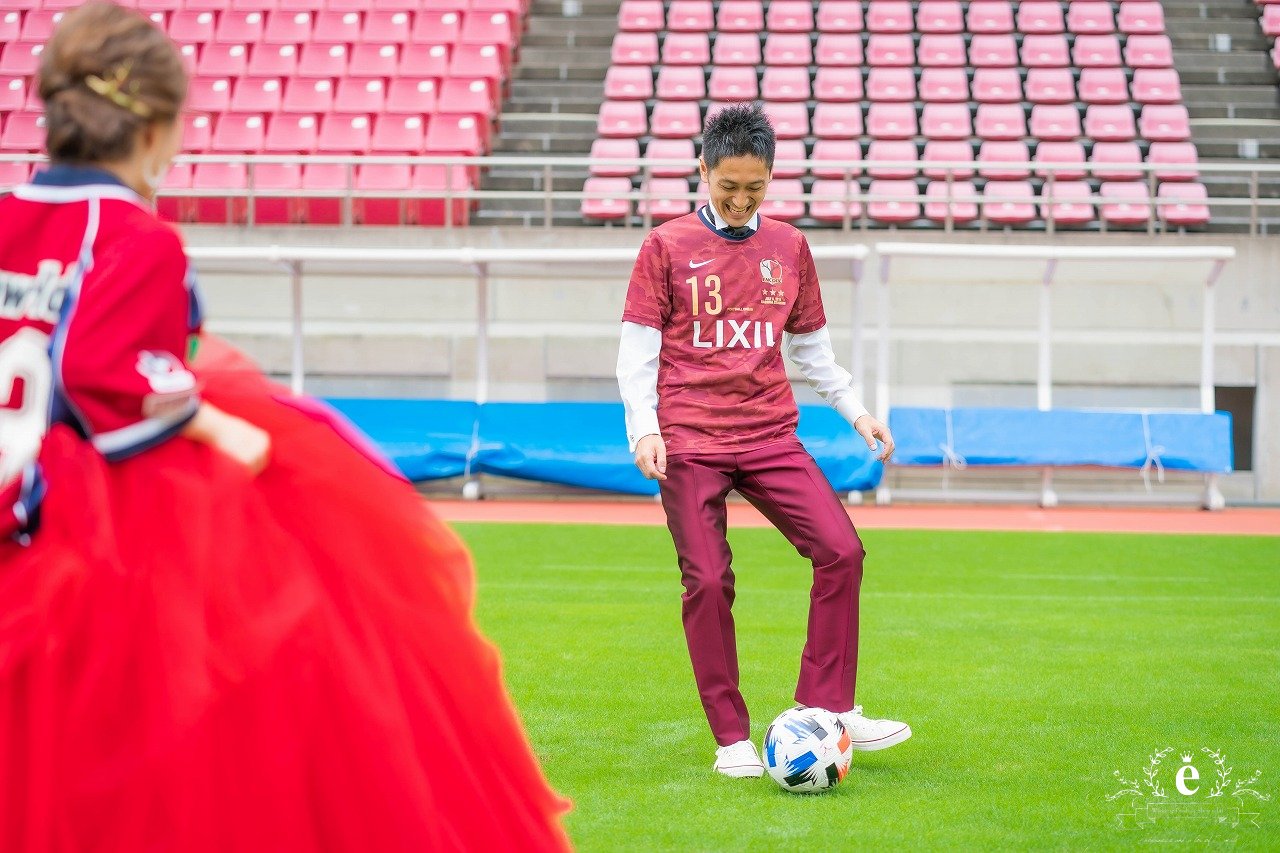 カシマスタジアム　前撮り　フォトウェディング　洋装　サッカー　ファン　鹿島　水戸　エクラ